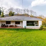 Casa Con Jardin Enorme Y Vistas Espectaculares Cerca De Pechon *