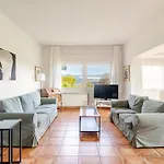 Casa Con Jardin Enorme Y Vistas Espectaculares Cerca De Pechon *
