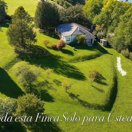 Casa Con Jardin Enorme Y Vistas Espectaculares Cerca De Pechon Pesues
