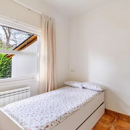 Casa Con Jardin Enorme Y Vistas Espectaculares Cerca De Pechon Holiday home Pesues