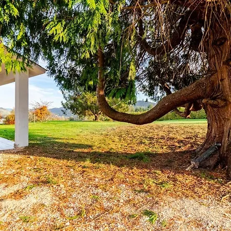 Holiday home Casa Con Jardin Enorme Y Vistas Espectaculares Cerca De Pechon
