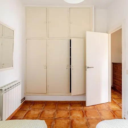 Casa Con Jardin Enorme Y Vistas Espectaculares Cerca De Pechon *