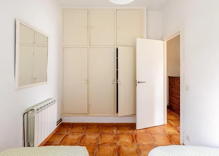 Casa Con Jardin Enorme Y Vistas Espectaculares Cerca De Pechon *