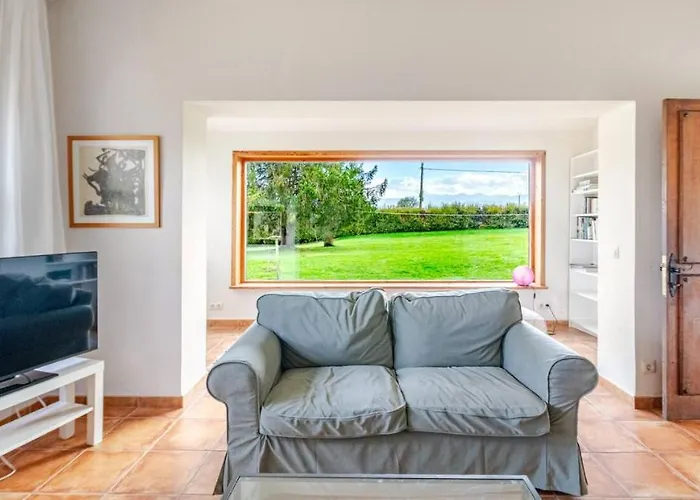 Casa Con Jardin Enorme Y Vistas Espectaculares Cerca De Pechon * Pesués